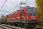 SŽ 514-006 zieht Güterzug durch Maribor-Tabor Richtung Norden. /12.10.2020