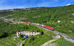 541 103 mit einem Containerzug am 11.05.2024 bei Zanigrad.