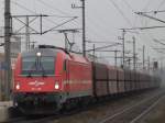 541 105 mit dem Kopererzzug am 24.11.2007
bei der Durchfahrt in Wels.