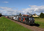 An einem sonnigen Sonntag im September 2024 fuhren die beiden Vectrons 370 051  Monika  und 193 823 mit einem  ČD Cargo- Autozug aus Mladá Boleslav gen Süden, Ziel der Skodas war der