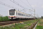 448 025 fährt von Barcelona kommend in Richtung Sitges. Grüße an den Tf. Hier ist der Zug bei Viladecans unterwegs. 

Viladecans 19.06.2024