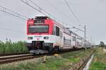 450 025 fährt als R2 nach Barcelona.

Viladecans 19.06.2024