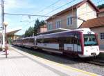 Elektro-Triebzug 3619 am 27.09.2005 im Bahnhof Balmaseda.