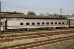 บนท.ป. 1329 (บนท.ป.=ANS./Air-conditioned Second Class Day & Night Coach, Hersteller: CRRC Changchun, Bauj. 2016) am 22.März 2023 in der Chiang Mai Station.