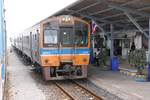 ORD 280 (Aranyaprathet - Hua Lamphong) mit dem THN 1114 als erstes Fahrzeug fährt am 14.Mai 2017 in die Khlong Sip Kao Junction Station ein.