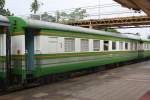 บชส. 216 (บชส. =BTC./Bogie Third Class Carriage)  eingereiht im ORD 489 nach Khiri Ratthanikhom am 17.Mai 2013 im Bf. Surat Thani.