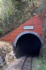Nordportal des Huai Mae Lan Tunnel am 15.März 2012. Der Tunnel liegt in Strecken-Km. 574,1 bis 574,2 und ist 130m lang.

