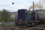 741 510-2 mit einem Kesselwagenzug in Usti nad Labem.