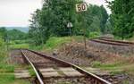 Im Abzweigbahnhof Pansky, wie Herrenwalde heute heißt,trennen sich die Strecken links nach Rumburk über Stare Krecany(Alt Ehrenberg) und rechts nach Krasna Lipa (Schönlinde).