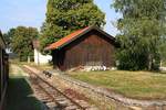 Gütermagazin im JHMD-Bahnhof Blazejov am 05.August 2018.