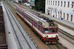 CD 854 209-4 mit dem Os 4809 (Jihlava – Brno hl.n.) am 15.August 2018 im Bahnhof Zastavka u Brna.