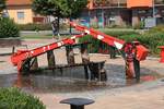 Brunnen auf dem Vorplatz des Bahnhof Otrokovice am 06.Juli 2019.