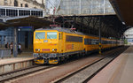 162 112 hat mit dem Regiojet 1010 aus Jablunkov-Navsi am 15.06.16 den Hbf Prag erreicht und wartet nun auf die Abfahrt Richtung Abstellanlage Praha-Vrsovice.