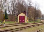 Der Lokschuppen beim Bahnhof Tachov am 7.