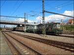 RM LINES a.s.Sokolov 2 x 742  mit Güterzug kommt nach Bahnhof Tábor am 5. 9. 2020