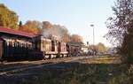 742 358-5 und 742 357-7 zu sehen am 17.10.17 beim Rangieren in Aš.