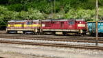 754 050-3 und 742 170-4 in Mladá Boleslav (deutsch Jungbunzlau) einer tschechischen  Stadt in der Mittelböhmischen Region nordöstlich von Prag.