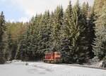 Transistor 742 194 als Lz Leistung von Nove Sedlo nach Nejdek unterwegs in er Winterlandschaft am südlichen Erzgebirgsrand.