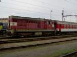 Die 742 213 mit einem EC am 03.10.2008 in Pilsen Hbf.