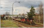 742 344 an der Spitze dieses Gterzuges am 16.4.2011 bei der Durchfahrt des rund 15 Kilometer nrdlich von Plzeň (deutsch Pilsen) gelegenen Bahnhofes Horn Břza  (deutsch Ober Birken).