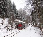 T 466 2201 ist am 01.02.14 bei der Ausfahrt des Tunnels in Vysoka Pec  zusehen.