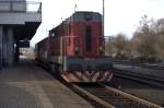 T466 2201 mit einem Personenzug Richtung Johanngeorgenstadt abfahrbereit in Karlsbad
Unterer Bahnhof.12.02.2014  13.25 Uhr