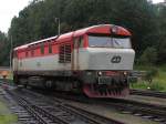 Bardotka 749 006-3 auf Bahnhof Tanvald am 7-8-2011.