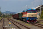 Ein Fotogüterzug mit 749 251-5 war am 14.8.20 in Chornice zugegen.