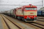 749 162 mit Güterzug in Breclav am 25.11.2013.