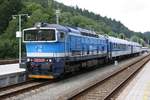 CD 750 715-5 mit dem Os 3660 (Hanusovice – Sumperk) am 21.Juli 2018 im Bahnhof Hanusovice.