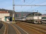 750 409-5 und 750 410-3 am 03.02.2008 mit Elbe Labe Sprinter wird in Decin hl.n.