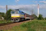 750 183 mit Os 5001 bei Velke Uherce (19.05.2014)