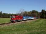 Die 754 066 mit einem Ex nach Kájov am 14.04.2018 unterwegs bei Vrábče.