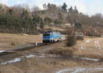 OS nach Prag mit der 754 049 am 15.02.2025. Zusehen kurz hinter dem Haltepunkt Pecerady. 
