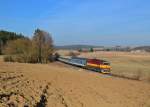 754 044 mit Os 7414 am 09.03.2015 bei Chotimer..