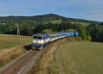 754 027 mit Os 7501 am 13.09.2015 bei Desenice.