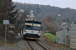 810 449 als Os 25911 Rudna u Prahy-Praha hl.n. erreicht am 04.12.2022 den Haltepunkt Praha-Jinonice.  