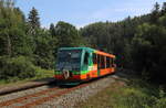 GW Train 818 am Hp Louka u Marianskych Lazni am 28.06.2024 auf dem Weg nach Marianske Lazne  