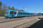 Auch modernere Triebzüge treffen in Luzna u Rakovnika ein, wie Arriva Vlaky 845 308 am 10..Mai 2024 unter Beweis stellt.