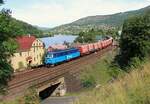 122 027-6 war am 17.07.22 mit einem Kohlenzug in Brná nad Labem zu sehen.