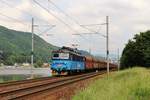 130 042-5 zu sehen am 23.05.18 mit einem Kohlezug in Ústí nad Labem-Střekov.