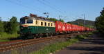 E497 00027 (130 027) mit Innofreight Containern gen Elna Opatovice als  Pn66402 kurz vor Sebuzin. Aufgenommen am 02.06.2019