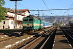 163 072-2 zu sehen am 21.09.19 mit dem R 785 in Ústí nad Labem-Střekov.