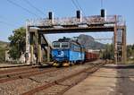 163 258-7 fuhr mit einem Kohlenzug am 21.09.20 durch Želenice n.Bílinou.