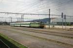 163 091-2 steht mit drei Personenwagen bereit zum umsetzen auf den Bf Chomutov am 01.08.2008