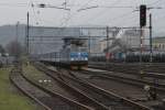 163 077 fährt am 02.01.2014 mit Os 6457 nach Steti in Usti nad Labem-Strekov ein