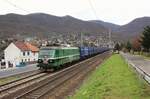 184 501-5 (SD) war am 20.03.23 mit einem leeren Kohlenzug in Vanov zu sehen.