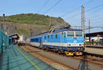 371 001 verlässt mit dem R 615 am 31.08.24 Usti nad Labem hl.n. Richtung Prag.