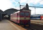 CD 371 004-3 im Hauptbahnhof Prag am 8.