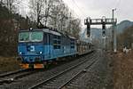 372 008-3 der ČD Cargo als leerer Autotransportzug durchfährt den Bahnhof Kurort Rathen auf der Bahnstrecke Děčín–Dresden-Neustadt (KBS 241.1 | Elbtalstrecke) Richtung